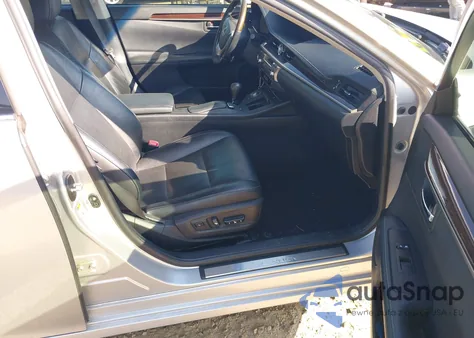 2013 Lexus Es 350 z USA, uszkodzony, nr VIN JTHBK1GG5D2079797